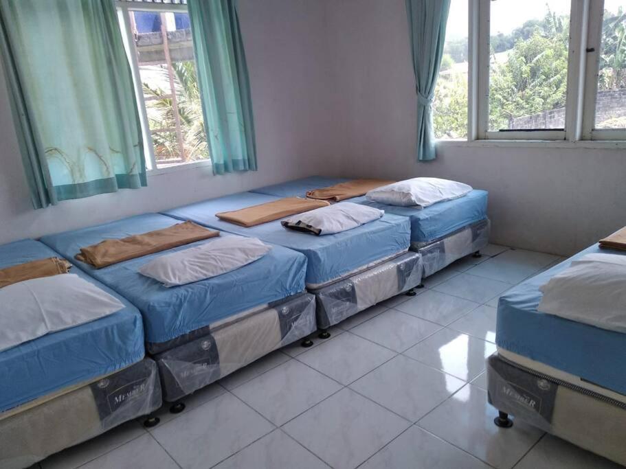Garden Villas Cipanas Sindanglaya Extérieur photo